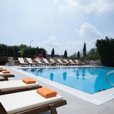 Marina Boutique Hotel 3*