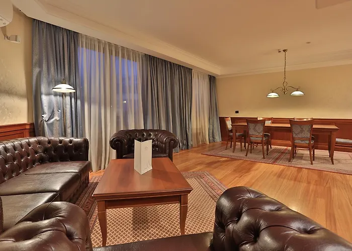 Marina Boutique Хотел 2*