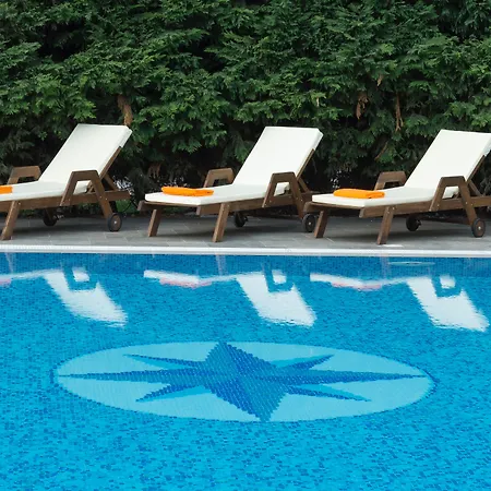 Marina Boutique Hotell 2*