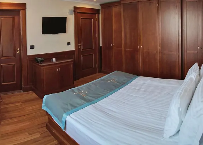 Marina Boutique 酒店