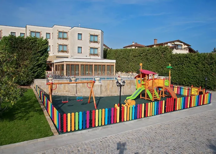 Marina Boutique Hotel 2*